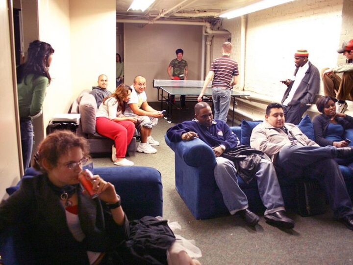 Building: 1080 Bush St - Leonardo daVinci Apartments