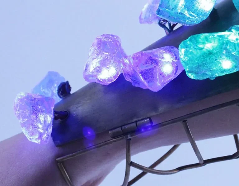 Crystal Gauntlet - Ryan Hsiang, BFA Jewelry & Metal Arts