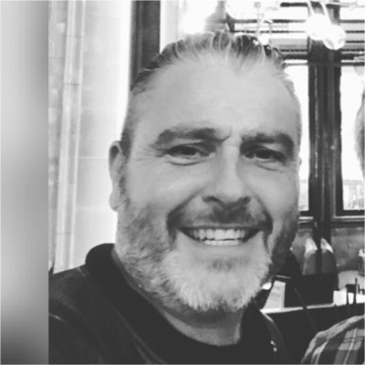 Alex Brownless headshot